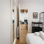 Bebarceloner Eixample - 4 Bedrooms Apartamento Barcelona