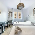 Bebarceloner Eixample - 4 Bedrooms Apartamento Barcelona